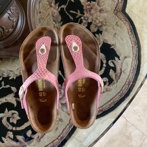 Birkenstock pink leather snake 🐍✨